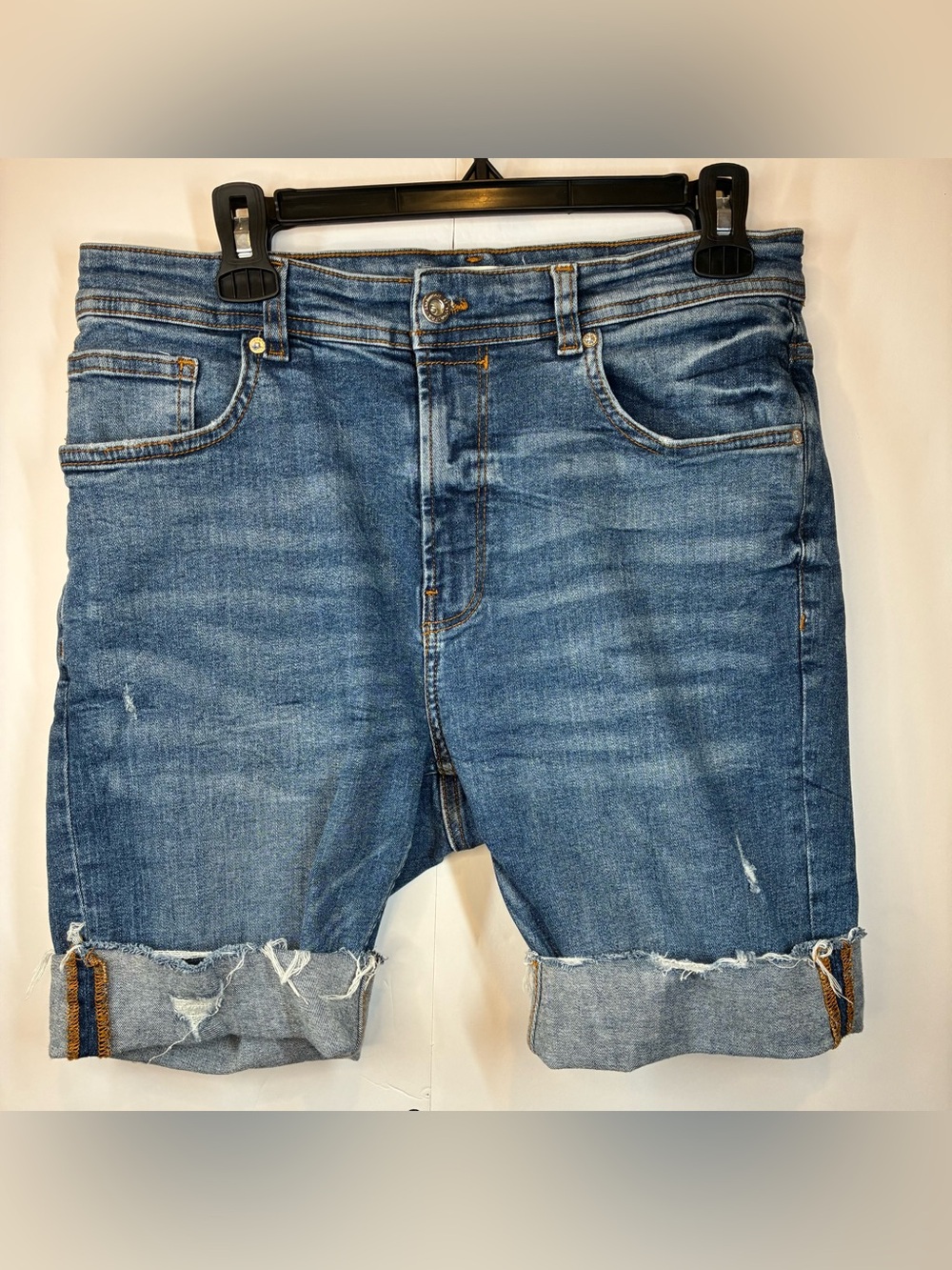 Zara Denim Shorts Women’s 32 Distressed Cuffed Medium Wash